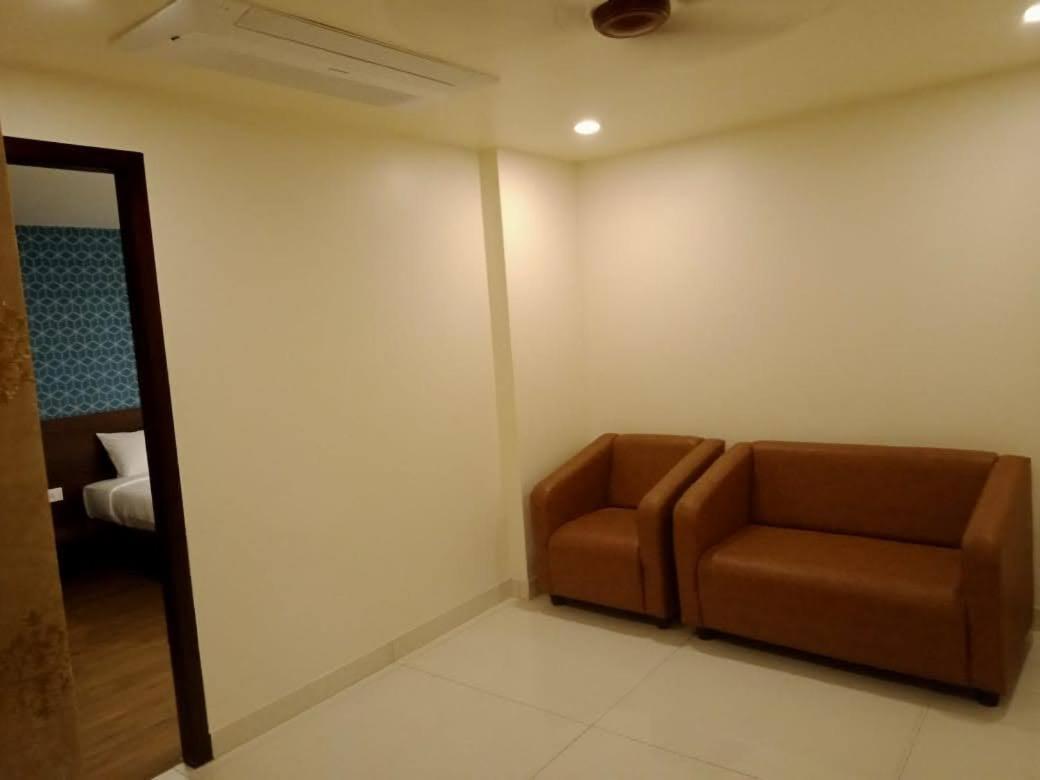 Hotel Vintage Castle Coimbatore Buitenkant foto
