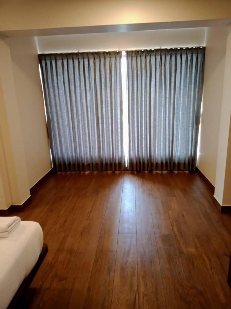 Hotel Vintage Castle Coimbatore Buitenkant foto